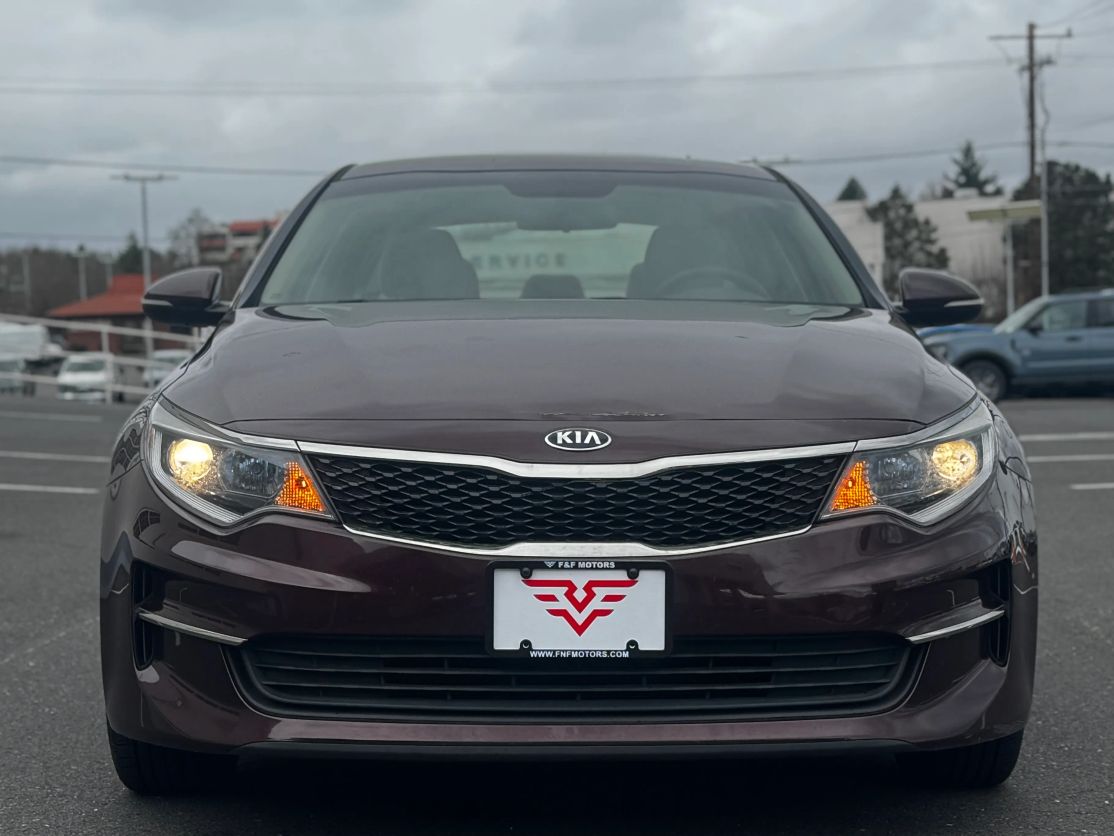 2016 KIA Optima GL - Photo 7