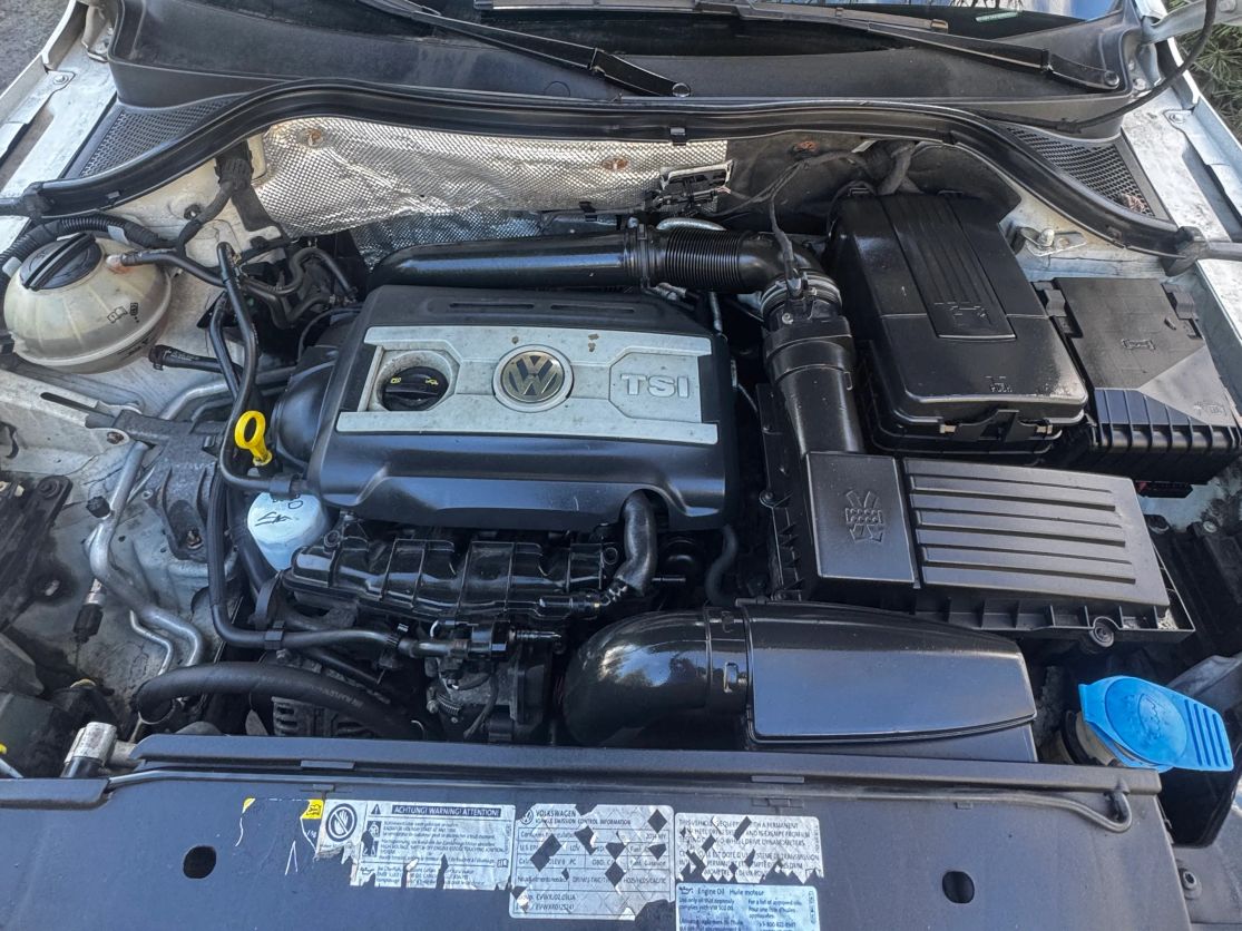 2014 VOLKSWAGEN Tiguan 4-Motion - Photo 14