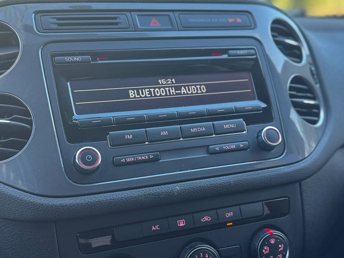 2014 VOLKSWAGEN Tiguan 4-Motion - Photo 18