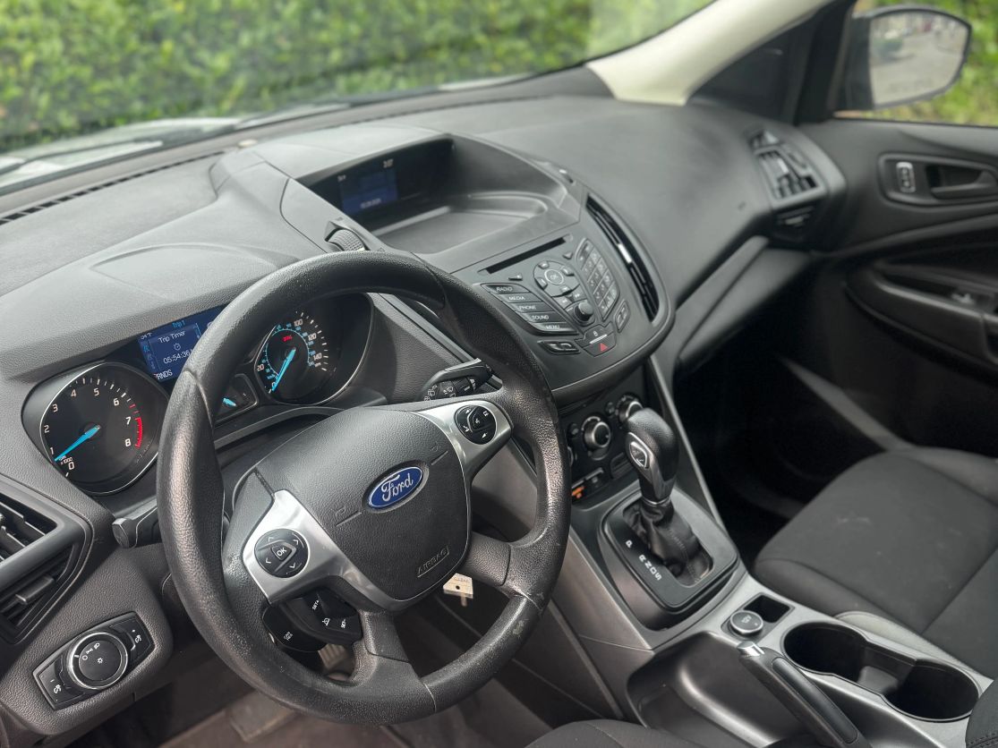 2015 FORD Escape S - Photo 9