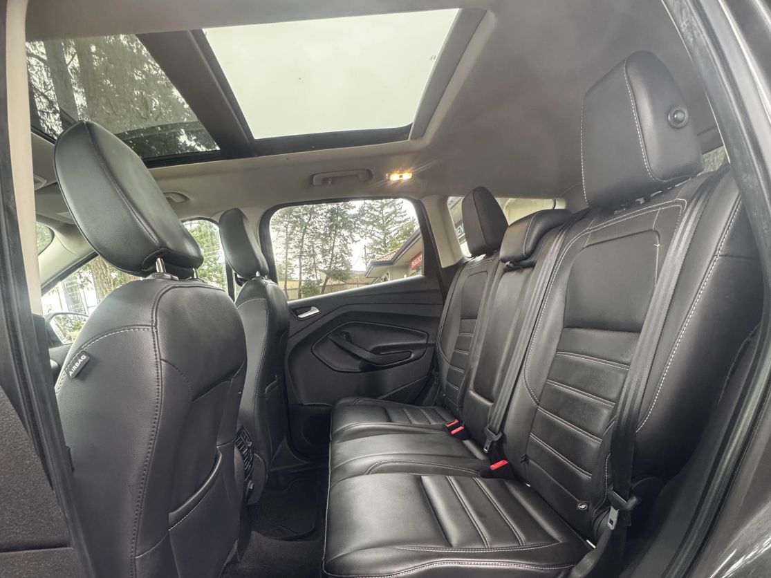 2019 FORD Escape SEL - Photo 13
